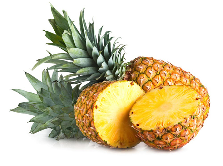Jugo de piña en botella